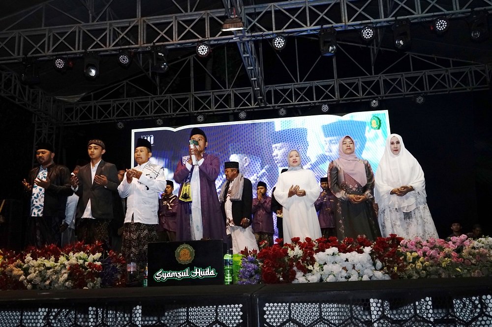 Peringatan Maulid Nabi 1448 Hijriah, Wabup Malang Ajak Warga Tumbuhkan Generasi Religius dan Berkarakter