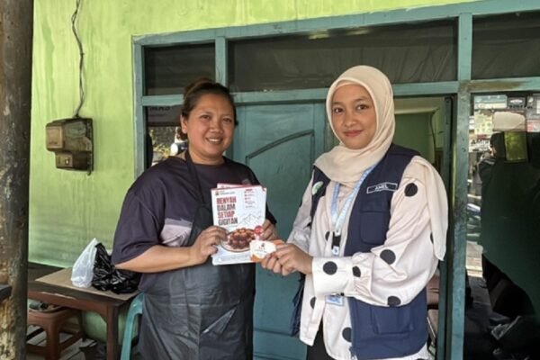 FBiPK UB Rebranding dan Kembangkan Varian Rasa Pada UMKM Carang Mas Desa Punten