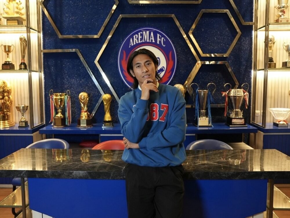 Pulang Kampung, Hanif Sjahbandi Perkuat Lini Tengah Arema FC