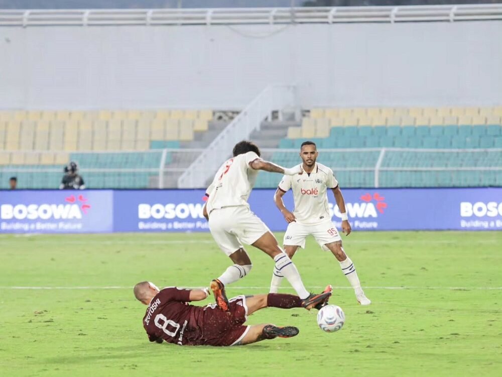 Drama Enam Gol di Parepare, Arema FC vs PSM Makassar Berakhir Imbang 3-3