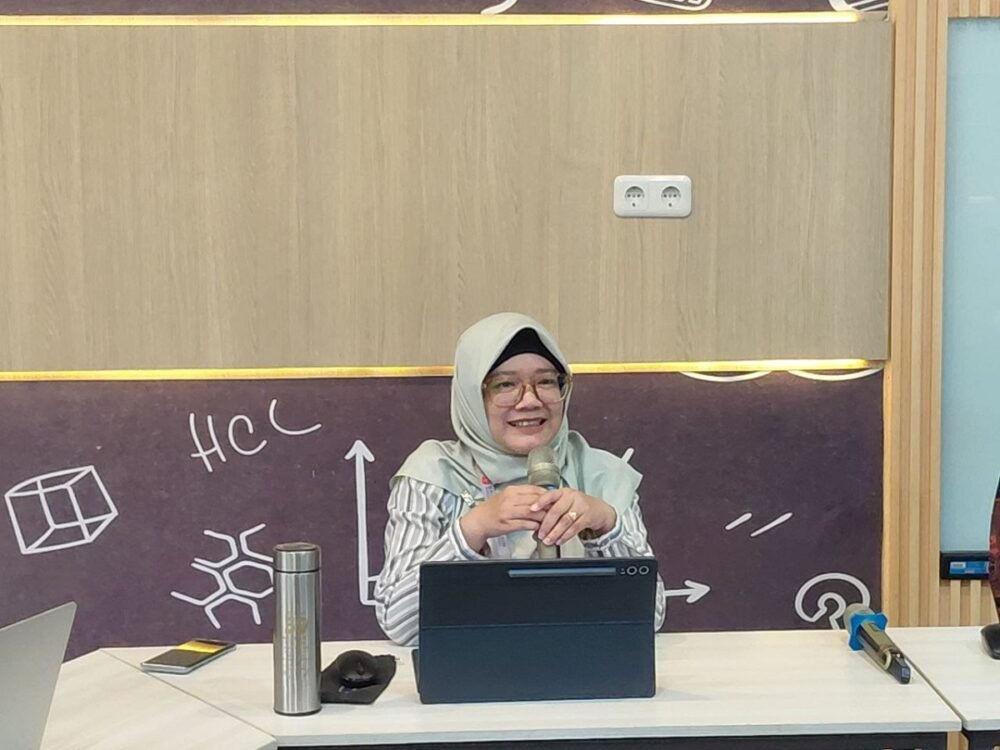NGOPI SAM di FSTeM UB: Peneliti Ahli Madya BRIN Ini Paparkan Inovasi Glutation Sebagai Pemanfaatan Bioteknologi Molekuler dan Rekayasa Genetika