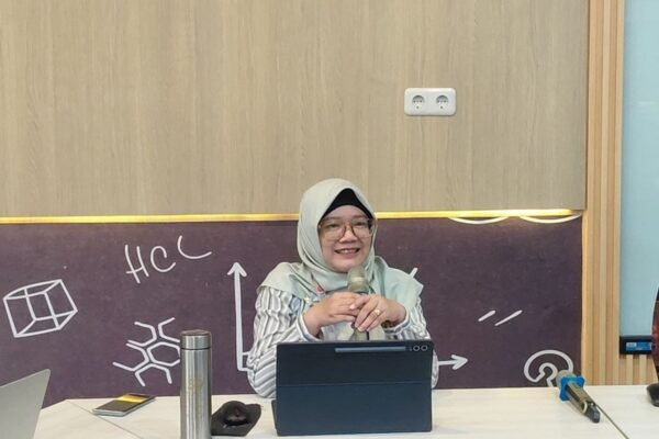 NGOPI SAM di FSTeM UB: Peneliti Ahli Madya BRIN Ini Paparkan Inovasi Glutation Sebagai Pemanfaatan Bioteknologi Molekuler dan Rekayasa Genetika