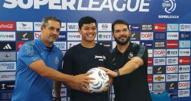 Siapkan Laga Lawan Persik Kediri, Arema FC Targetkan Tiga Poin di Kandang