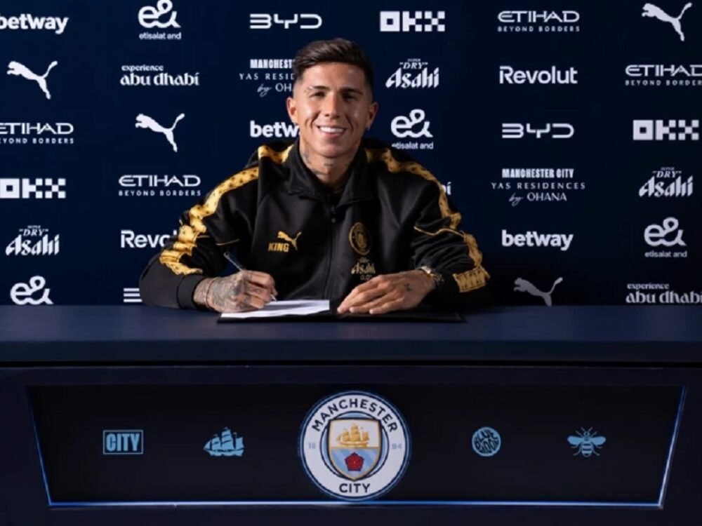 Enzo Fernandez Resmi Hijrah ke Manchester City, Capai Rekor Transfer Tertinggi Liga Inggris