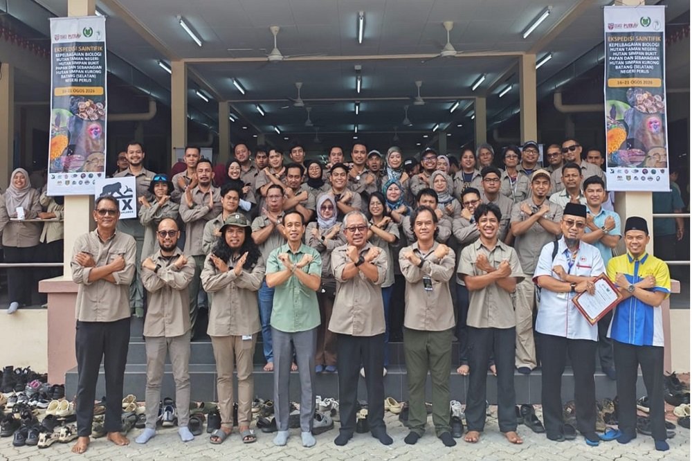 Tim Kehutanan FBiPK UB Petakan Biodiversitas dan Potensi HHBK di Hutan Perlis Malaysia