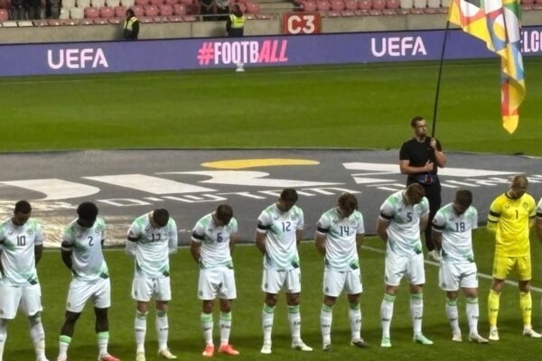 Pemain Timnas Irlandia dan Israel Tak Saling Jabat Tangan di UEFA Nations League