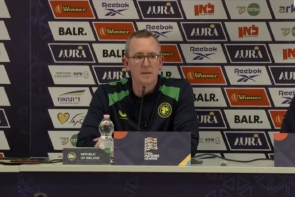 Pemain Timnas Irlandia Bakal Kenakan Ban Lengan Hitam Saat Laga Lawan Israel di UEFA Nations League