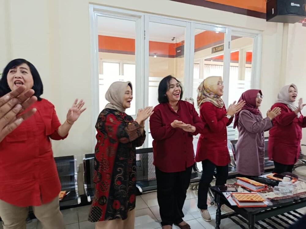 Koperasi SBW Rapat Bulanan Rapat Rutin Bulanan SBW Malang
