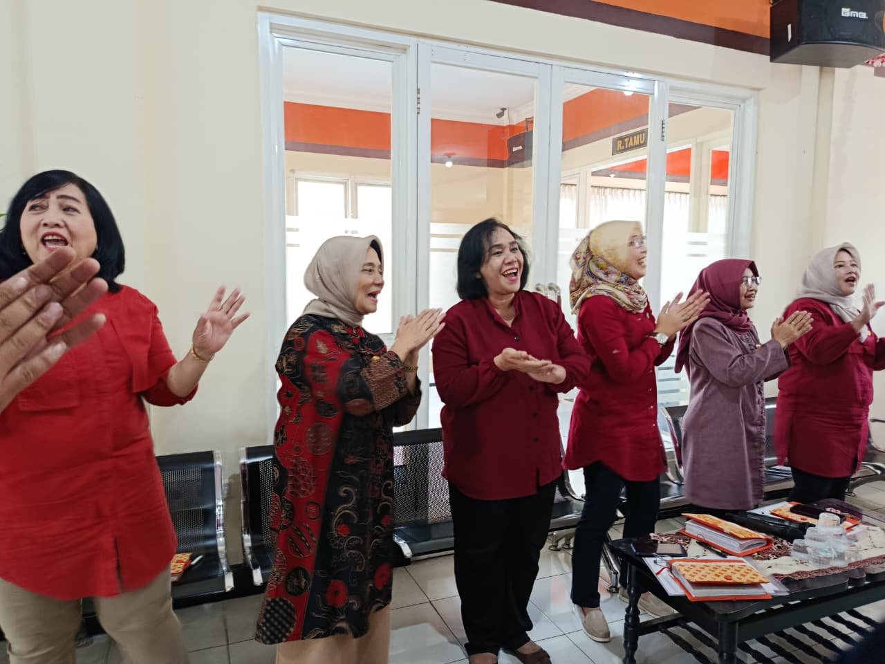 Koperasi SBW Rapat Bulanan Rapat Rutin Bulanan SBW Malang