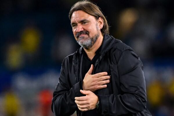 Daniel Farke Kesal Kebobolan Meski Leeds Menang Telak Atas Newcastle United