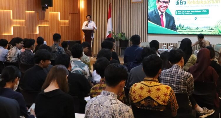 Masa Depan Pertanian di Tengah Perubahan Iklim dan Geopolitik Jadi Pembahasan Kuliah Umum FBiPK UB