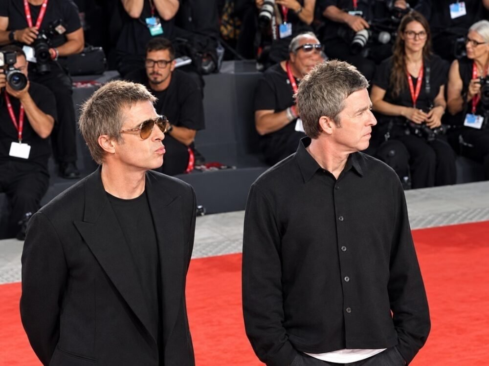 Festival Film Venice Hadirkan Premiere ‘Don’t Look Back in Anger’, Fans Heboh dengan Kehadiran Oasis