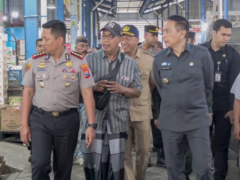 Pasar Gadang Polresta Malang Kawal Penataan Pasar Induk Gadang, Polresta Malang Kota Pastikan Arus Lalu Lintas Tetap Lancar