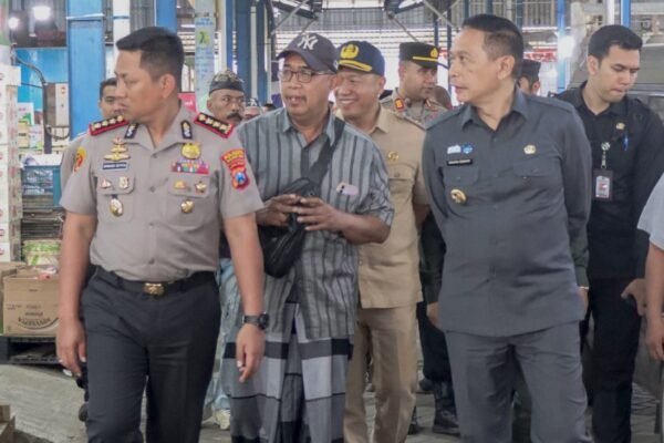 Kawal Penataan Pasar Induk Gadang, Polresta Malang Kota Pastikan Arus Lalu Lintas Tetap Lancar