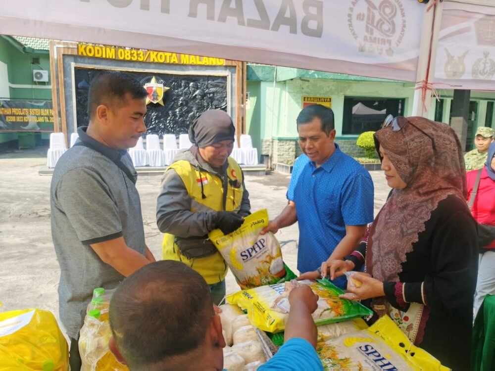 Pasar Murah Kodim 0833 Kodim 0833/Kota Malang Sediakan Bazar UMKM Pasar Murah Lewat Bazar HUT TNI ke-81