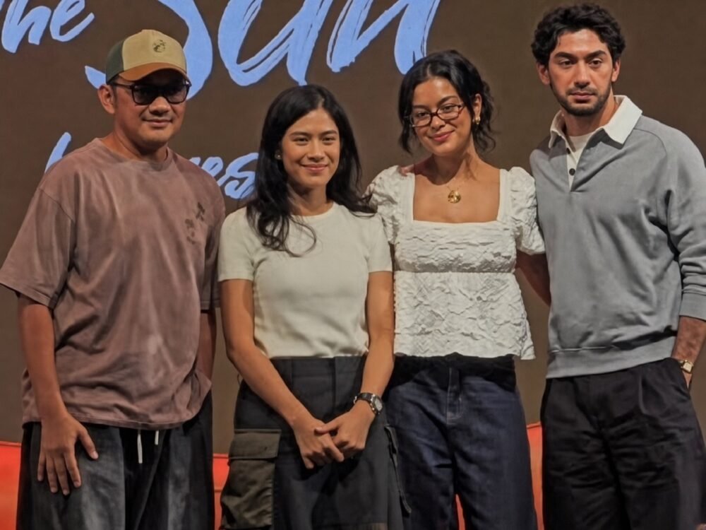 Reza Rahadian dan Dian Sastrowardoyo Bintangi 'Descendants of the Sun' Versi Indonesia, Bakal Hadir di Busan Market
