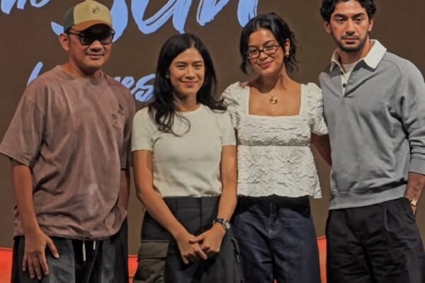 Reza Rahadian dan Dian Sastrowardoyo Bintangi 'Descendants of the Sun' Versi Indonesia, Bakal Hadir di Busan Market