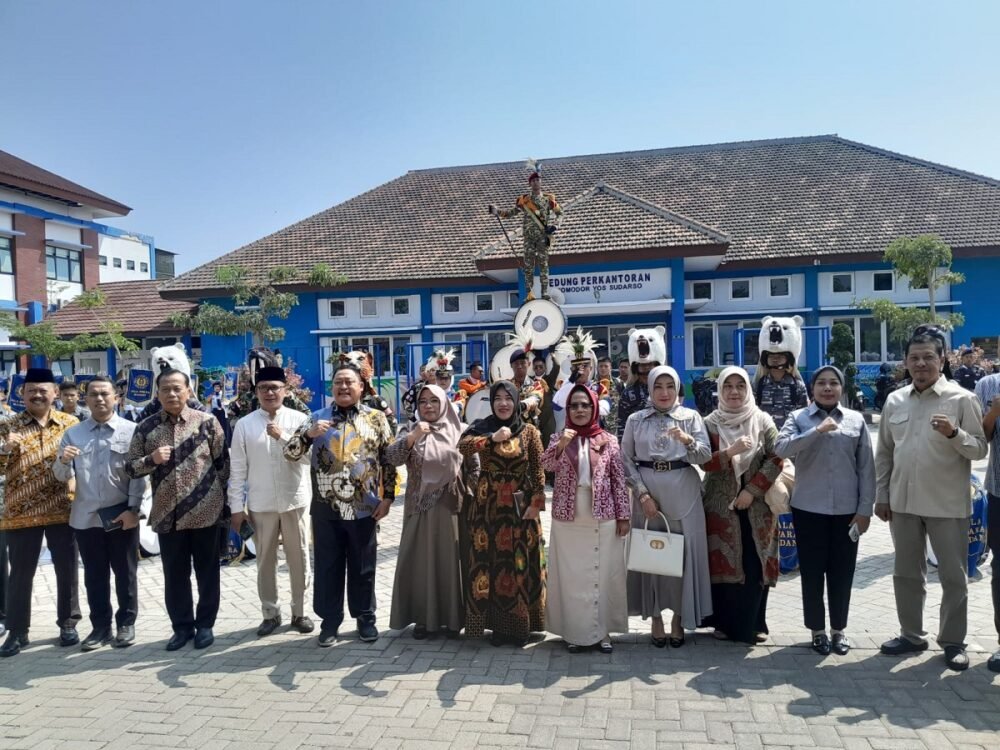 Sri Untari Bisowarno Dorong Pemerataan Akses SPMB dan Percepatan Kesejahteraan Guru di Jatim