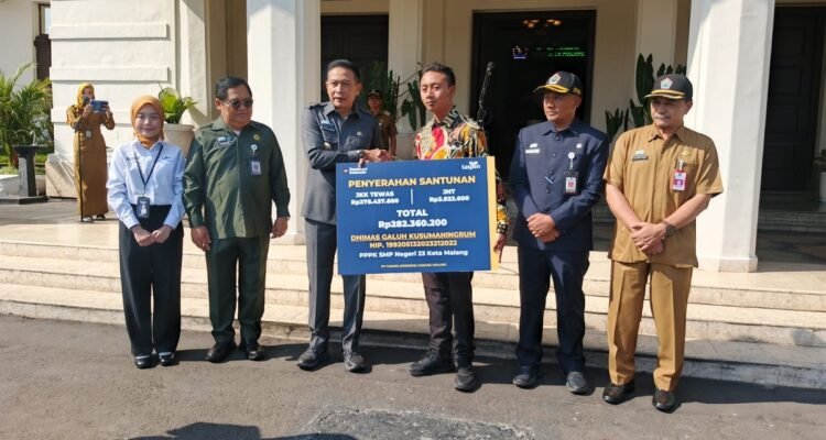 Wujud Penghormatan Dedikasi ASN, Pemkot Malang dan PT Taspen Salurkan Santunan JKK Rp282 Juta