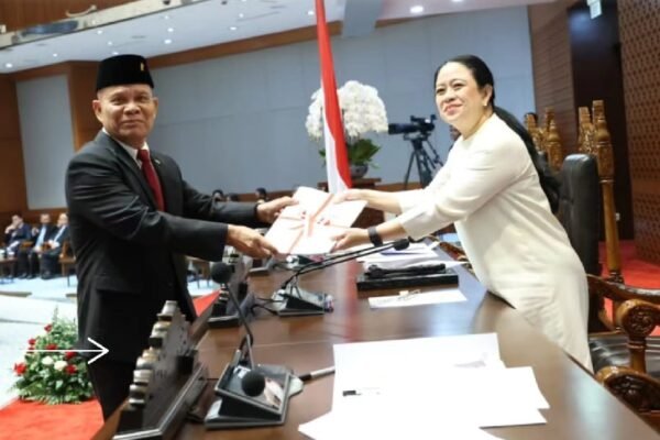 DPR RI Sahkan UU Satu Data Indonesia: Atur AI, Blockchain, hingga Hacker