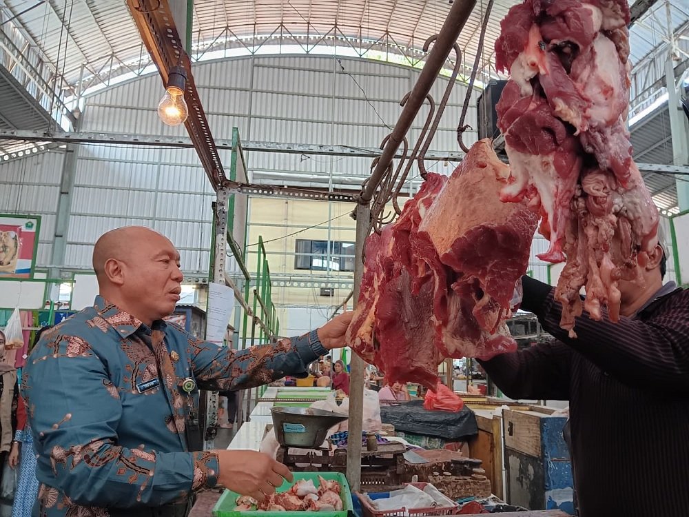 Harga Beras dan Daging Sapi di Kota Malang Masih Mahal, Cabai Rawit Turun