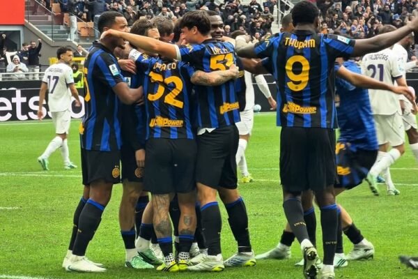 Sempat Tertinggal, Inter Milan Ungguli Fiorentina 2-1
