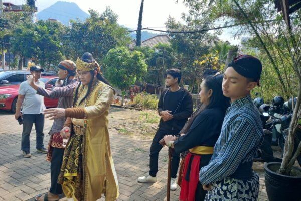 Gelar Workshop Acting di Batu, Aris Kurniawan dan PARFI Jatim Dorong Generasi Muda Kuasai Sinematografi dan AI