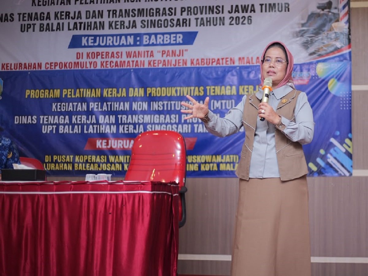 BLK Singosari Barbershop Dukungan Pokir Komisi E DPRD Jatim, Puluhan Perempuan Ikuti Pelatihan Barbershop di BLK Singosari