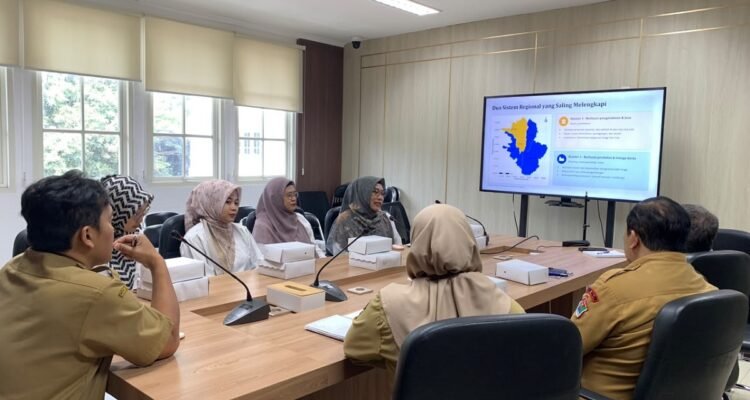Fakultas Sains, Teknologi dan Matematika