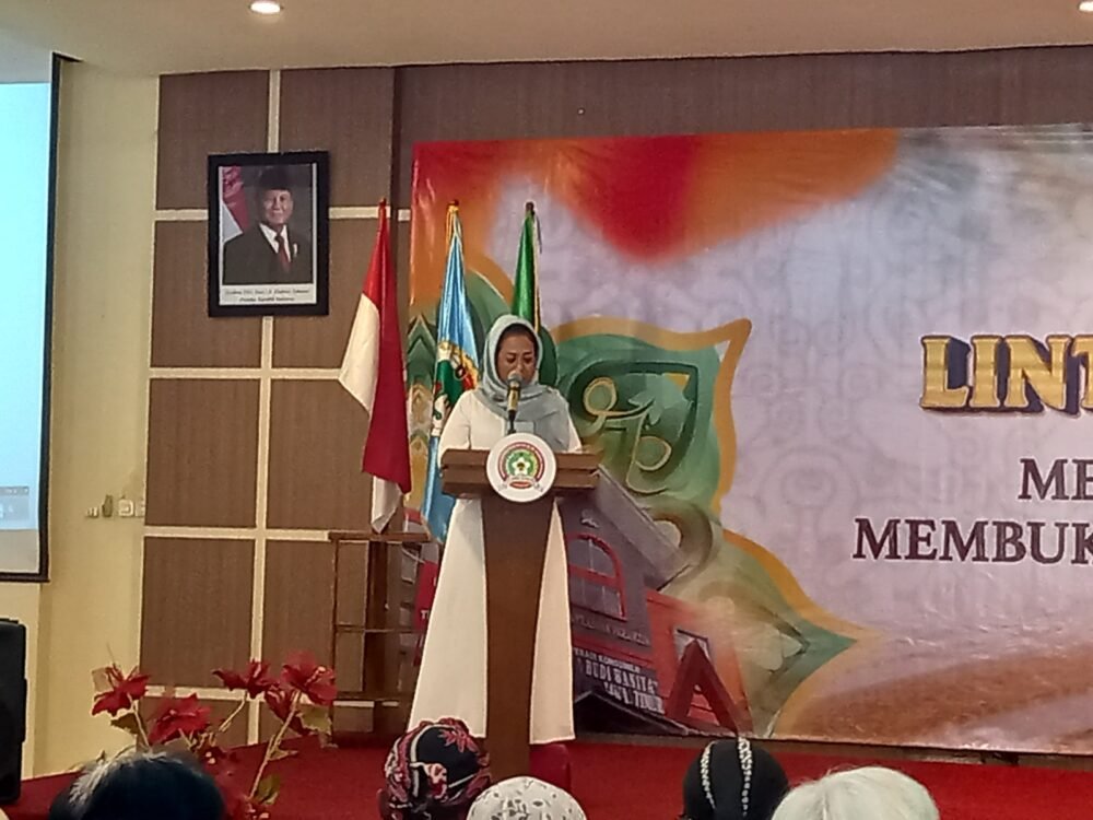 Sri Untari Pimpin Doa Bersama SBW