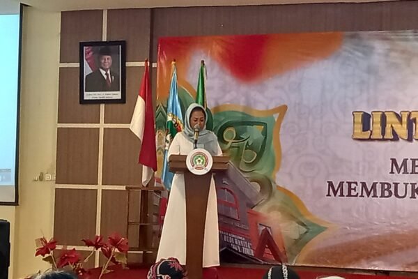 Sri Untari Pimpin Doa Bersama SBW