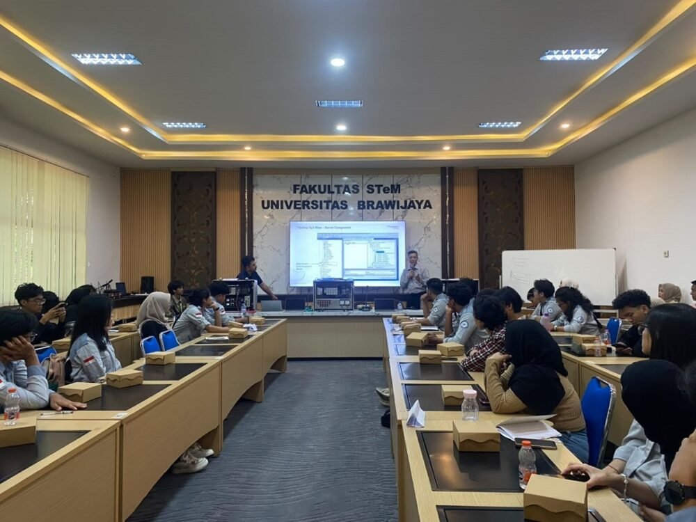 Perkuat Sektor Otomasi, FSTeM UB Gandeng PT TOP Gelar Innotech Workshop