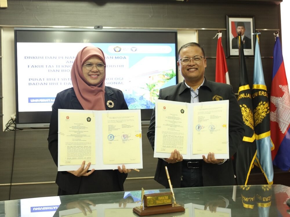 Pengembangan Material Fungsional Berkelanjutan, FTAB UB Tanda Tangani PKS Bersama Pusat Riset Sistem Nanoteknologi BRIN