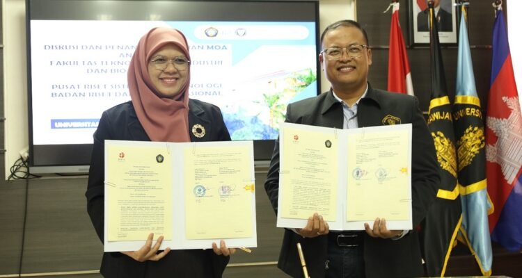 Pengembangan Material Fungsional Berkelanjutan, FTAB UB Tanda Tangani PKS Bersama Pusat Riset Sistem Nanoteknologi BRIN