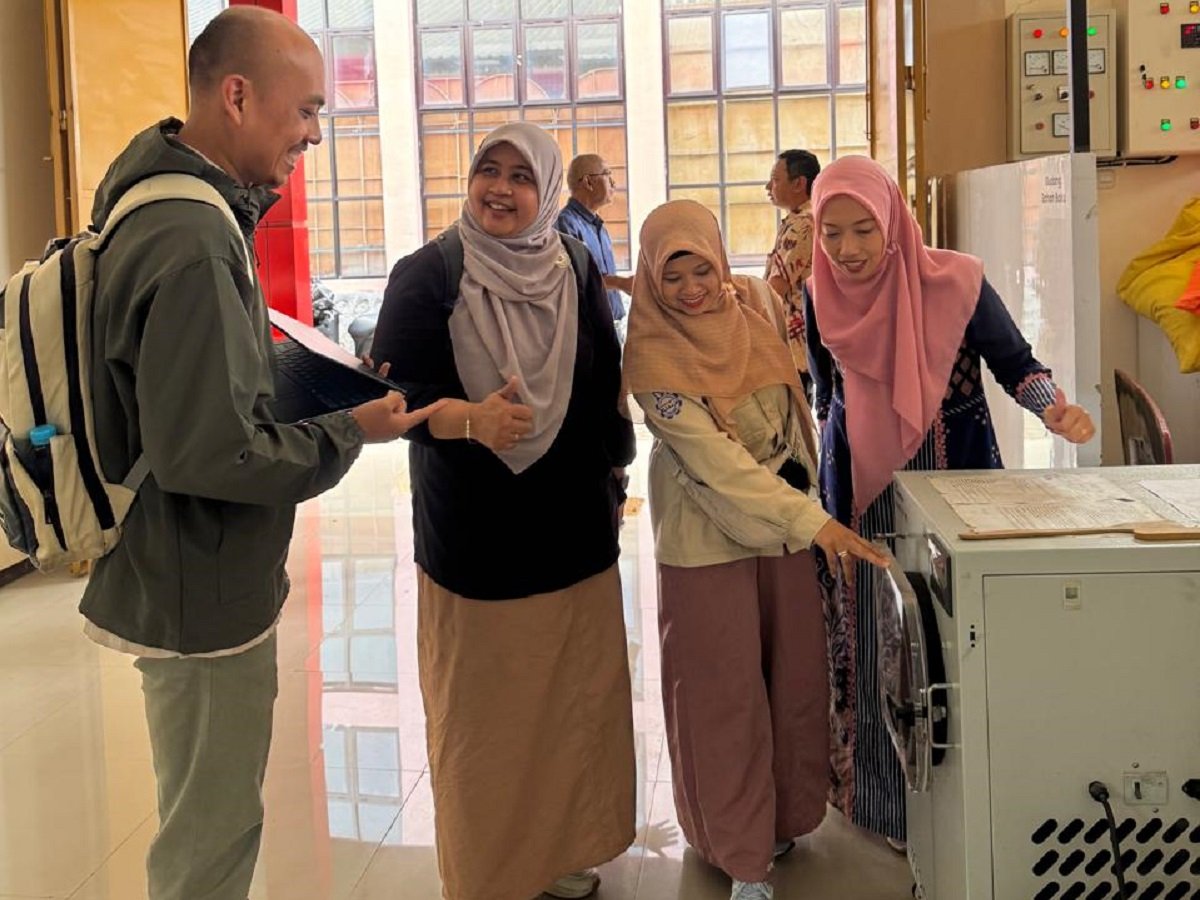 Kerja Sama FTAB UB dan PLUT Kota Batu Kembangkan Teknologi Freeze Drying untuk Produksi Tepung Fungsional Berbasis Bahan Alam