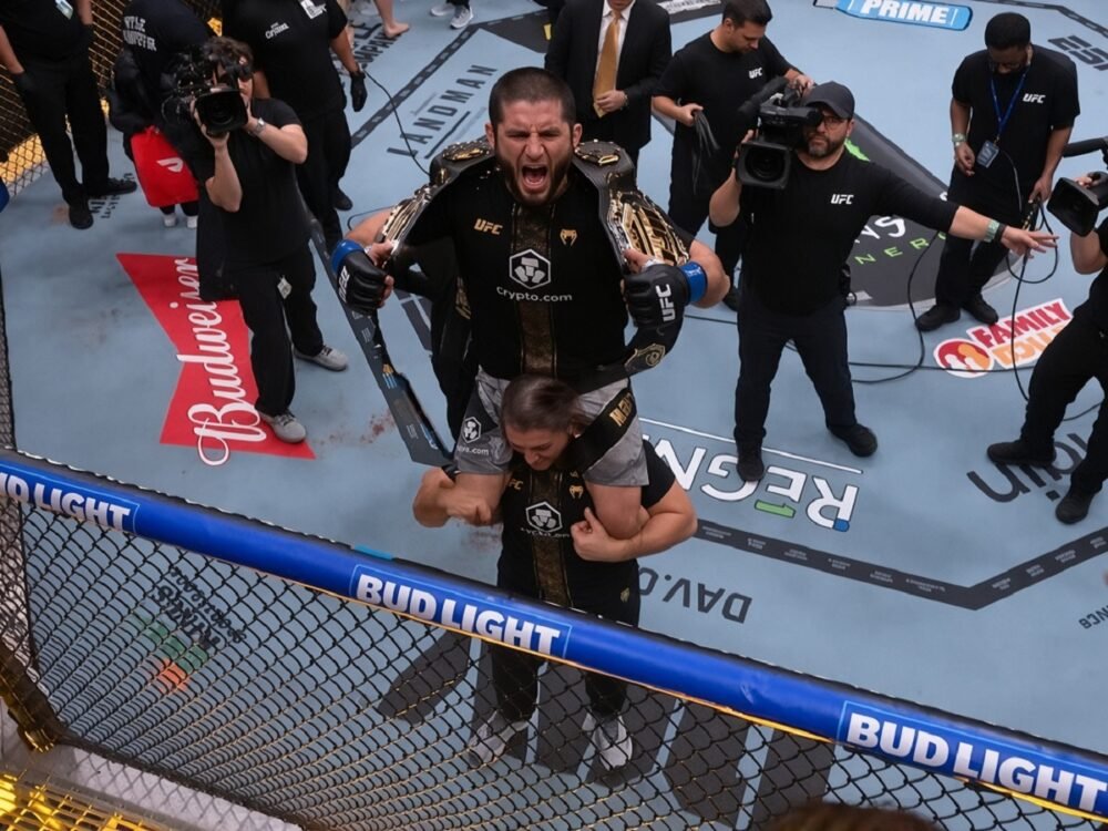Islam Makhachev Batal Tampil di Main Event UFC 336 Toronto, Benar atau Hoax?