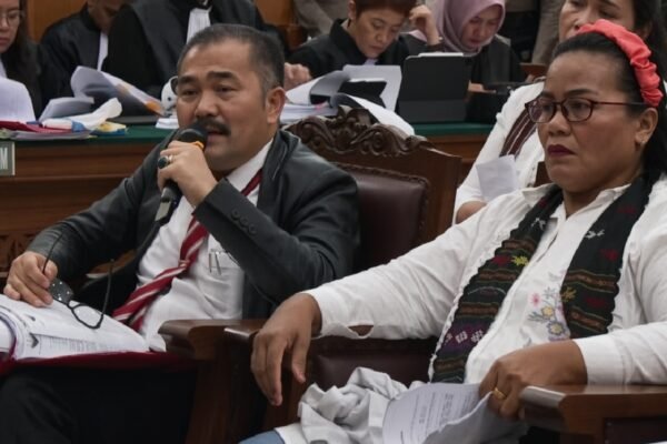 Pengacara Kamaruddin Simanjuntak Meninggal Dunia