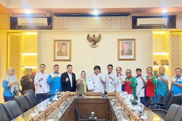 Komisi E DPRD Jatim Siap Perjuangkan Raperda Jaminan Pesangon dan UMP Layak 2027