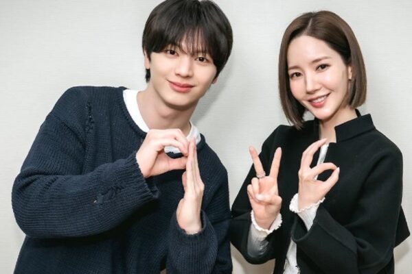 Drakor Baru ‘Nine to Six’ Siap Tayang, Netizen Tak Sabar Tonton Kolaborasi Park Min Young dan Yook Sungjae