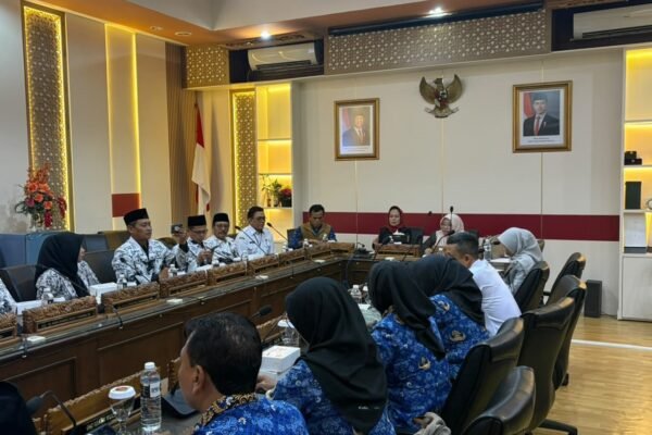 Komisi E DPRD Jatim Tampung Aduan PGRI Sidoarjo Terkait Polemik Pembatasan Jabatan Kepala Sekolah