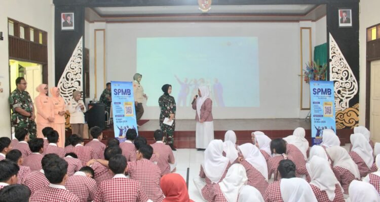 Jemput Talenta Muda Malang, SMA Pradita Dirgantara Kenalkan Wawasan Kedirgantaraan di SMPN 5
