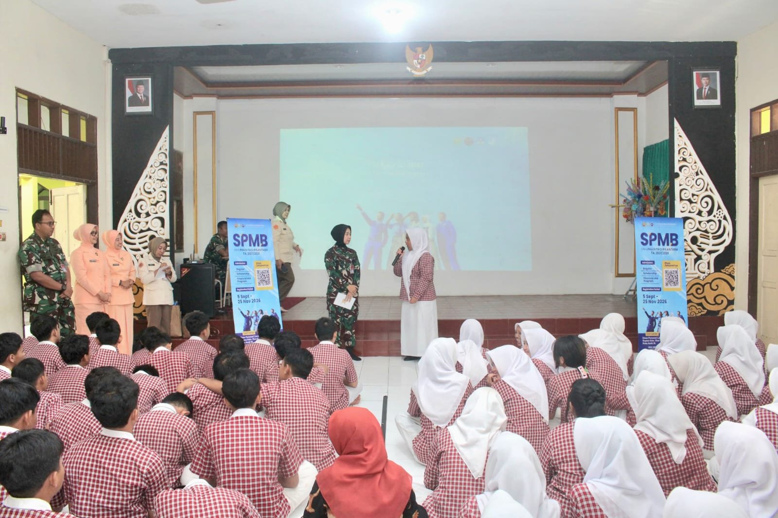 Jemput Talenta Muda Malang, SMA Pradita Dirgantara Kenalkan Wawasan Kedirgantaraan di SMPN 5