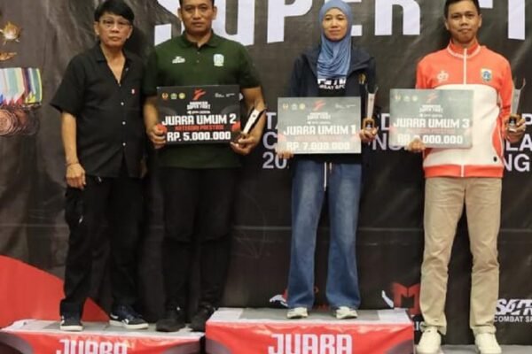 Ungguli Jatim Lewat Tipis Medali Emas, Puslatda DIY Juara Umum Indonesia Super Fight 4