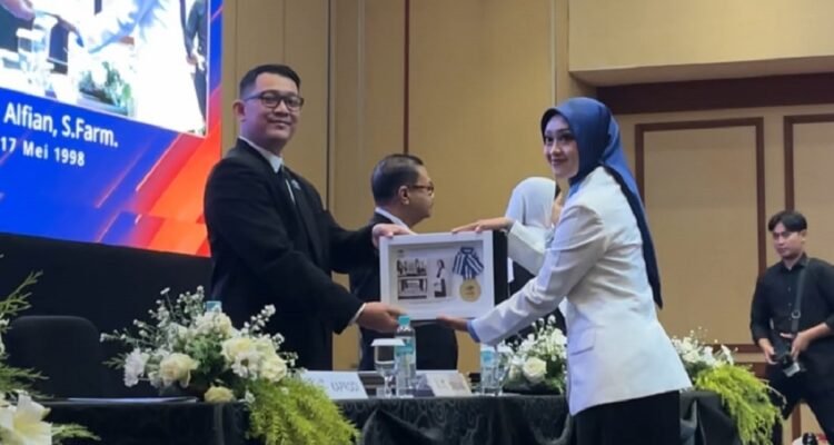 Apoteker Baru Universitas Ma Chung Angkatan III Lulus 100 Persen Ujian Kompetensi Nasional, Resmi Sumpah Profesi