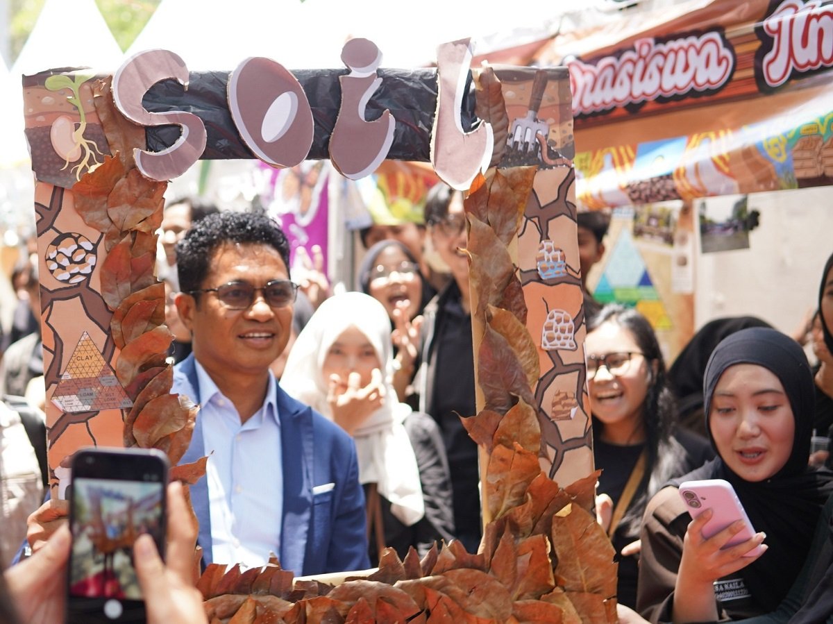 Wakil PM Timor Leste Hadir Sebagai Alumnus FBiPK UB, Wakil PM Timor-Leste Mariano Assanami Sabino Bakar Semangat Mahasiswa Baru